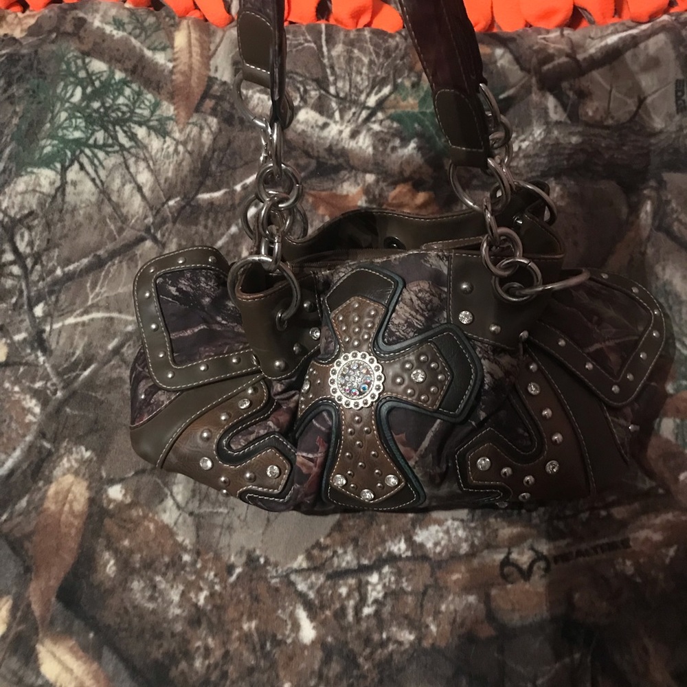 Camo Cross Purse
